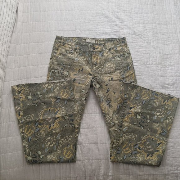Free People Bell Bottom Flared Jeans - Picture 1 of 6